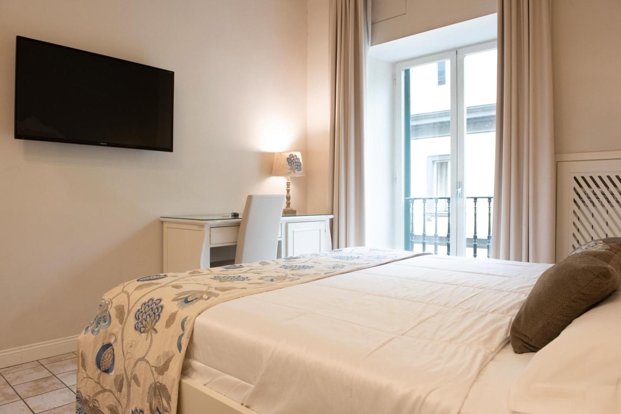 Certosa Suite Napoli Eksteriør bilde