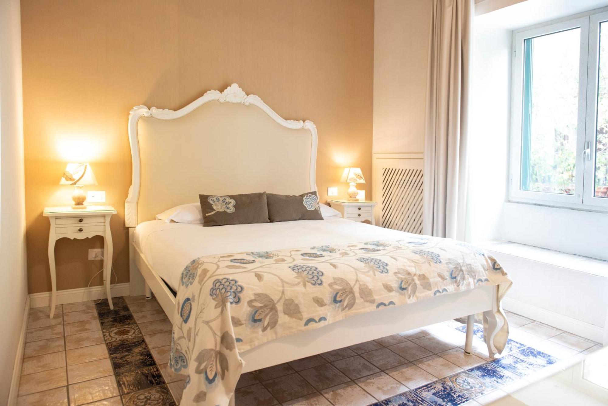 Certosa Suite Napoli Eksteriør bilde