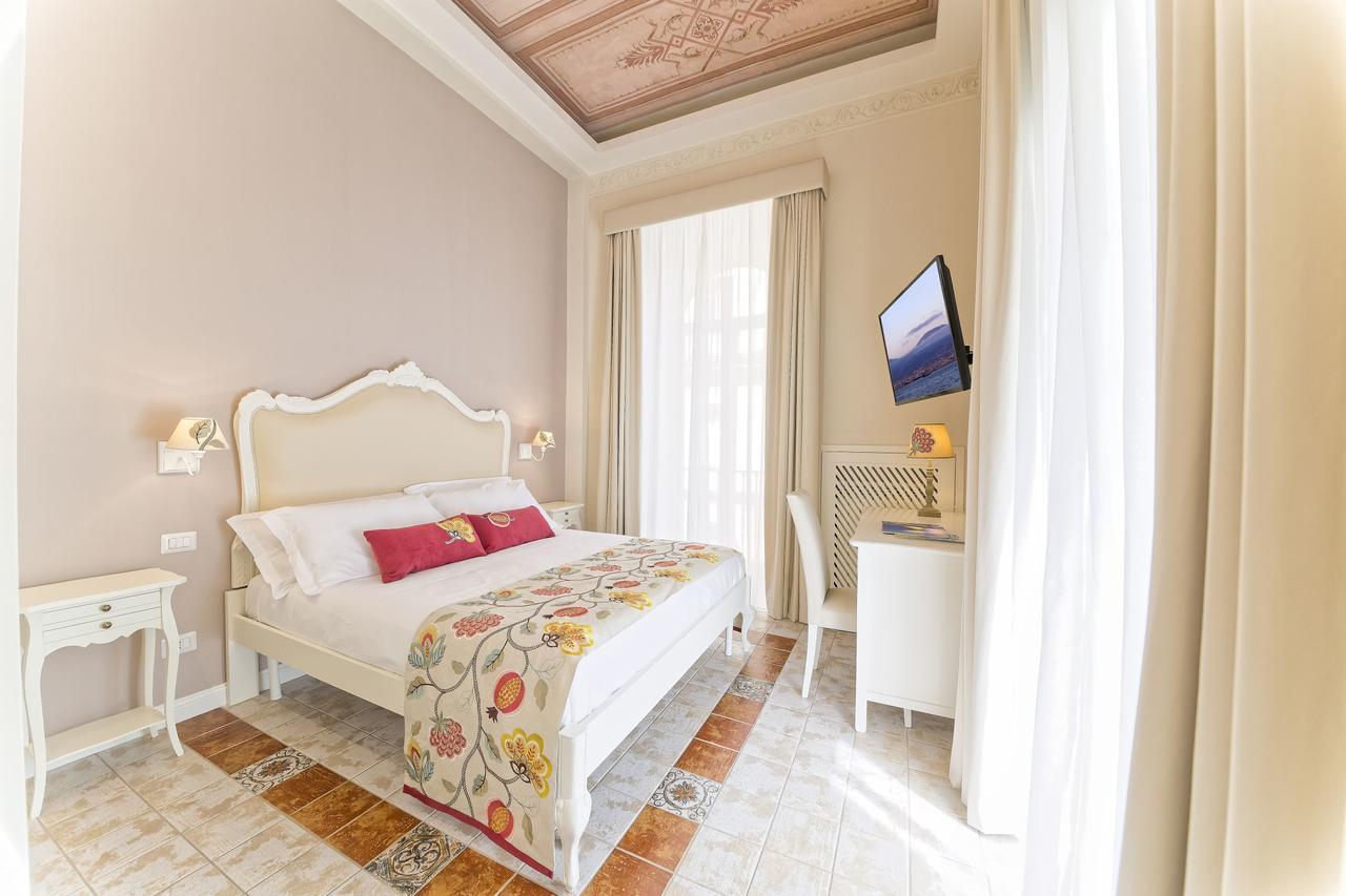 Certosa Suite Napoli Eksteriør bilde